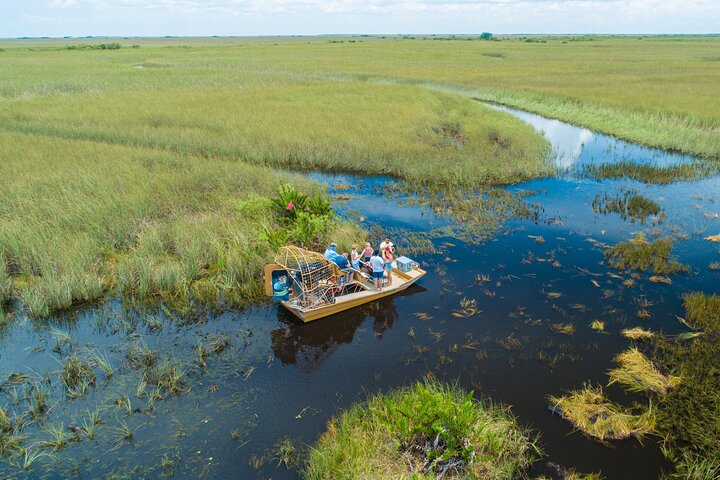 60 min. Everglades Airboat ride & pick-up ,small group +pro guide photo 2