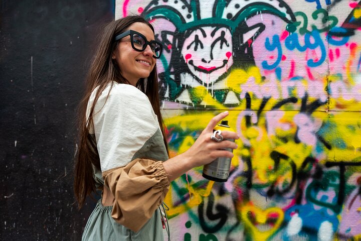 Direct Entry: Wynwood Walls & Spray Painting Experience photo 3