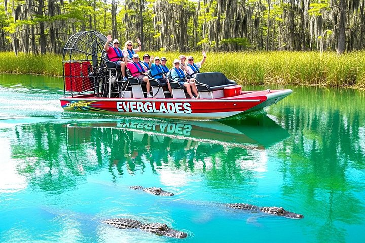 Everglades Airboat Alligator Tour from Port or South Beach photo 2