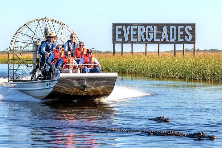 Everglades Airboat Alligator Tour from Port or South Beach