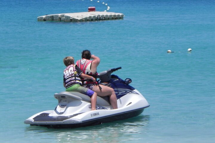 Haulover Sandbar in Bal Harbor Jet Ski Rental photo 2