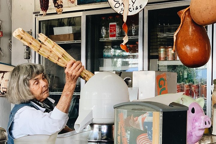 Little Havana Food and Walking Tour in Miami photo 2