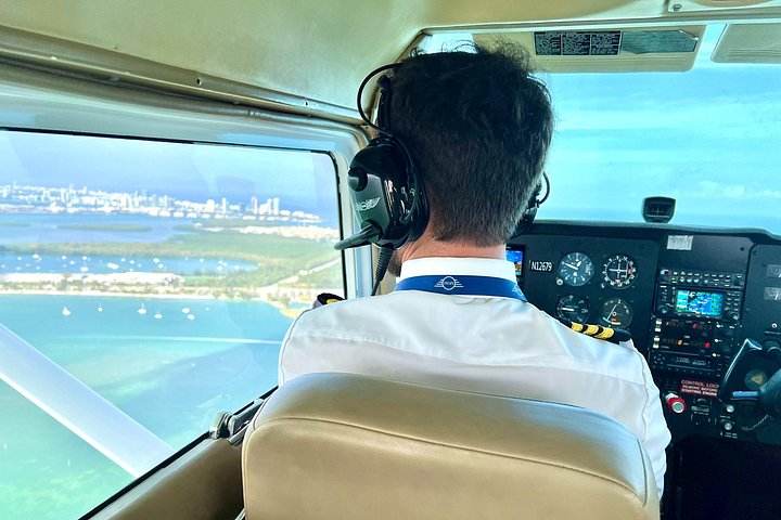 Miami Beach: Luxury Plane Tour with Free Champagne photo 2