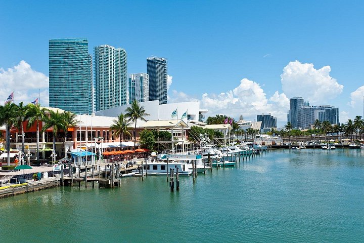 Miami Beaches Self-Guided Driving Audio Tour photo 3