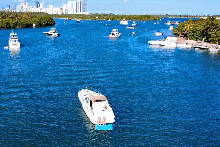 Miami Boat Rental for Day or Sunset Cruise with Captain photo 2