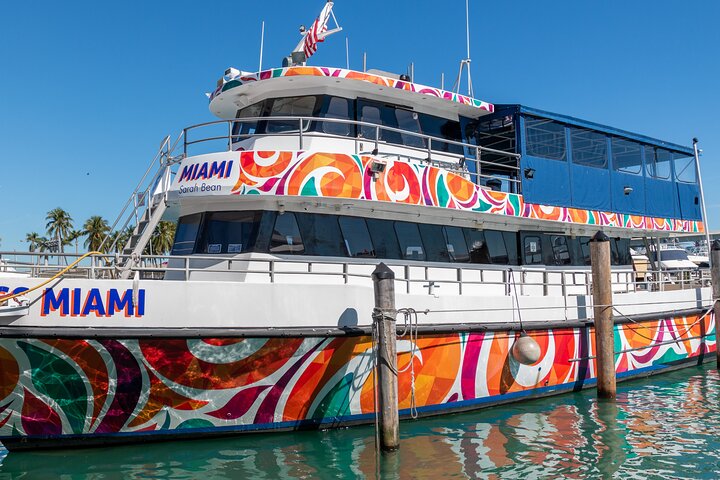 Miami Boat Tour of Celebrity Homes photo 3