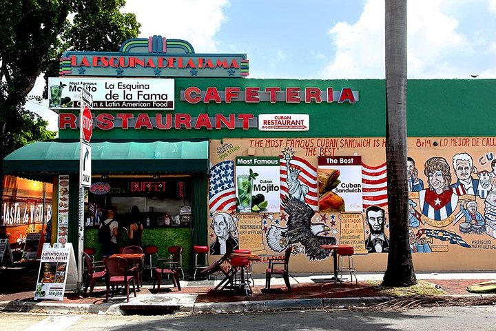 Miami City Highlights Tour with Hotel Pickup photo 2