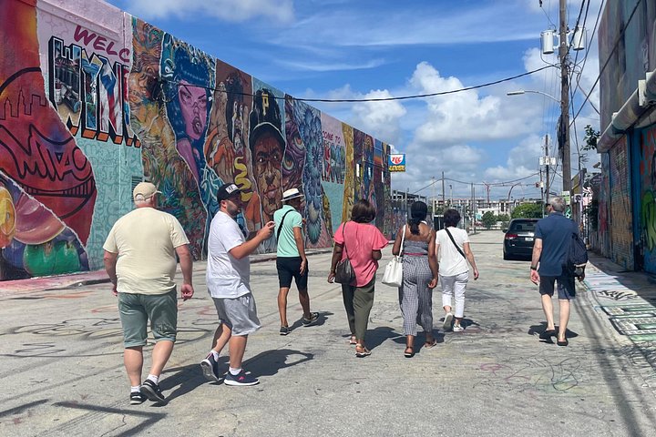 Miami City Tour in 3.5 Hrs–South Beach, Wynwood & Little Havana photo 4
