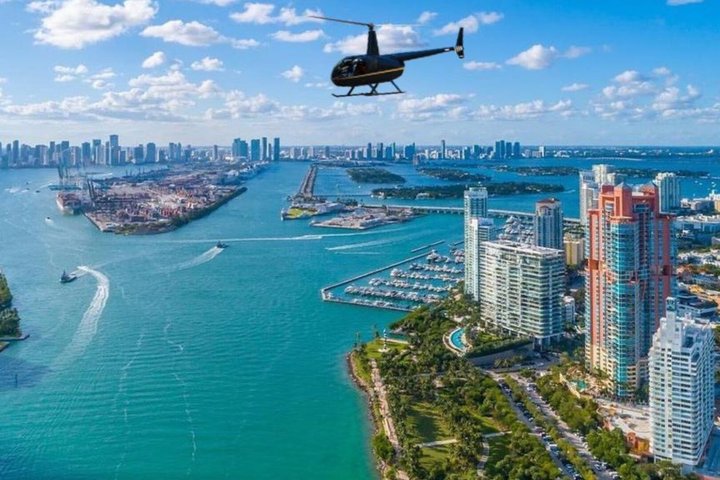 Miami Helicopter Tour: Breathtaking Miami Skyline & Ocean Views photo 3