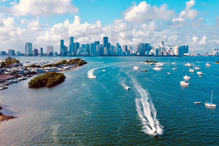 Miami Helicopter Tour: Breathtaking Miami Skyline & Ocean Views photo 4