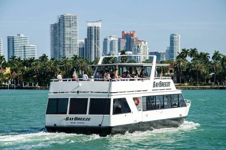 Miami Millionaires Sightseeing Cruise photo 3