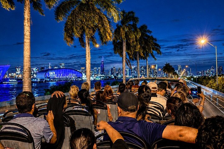 Miami: Open-top Bus Sightseeing Night Tour with Live Guide photo 3