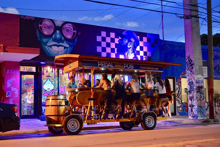 Miami Pedal Pub: Wynwood Arts District Party Bike Pub Crawl photo 4