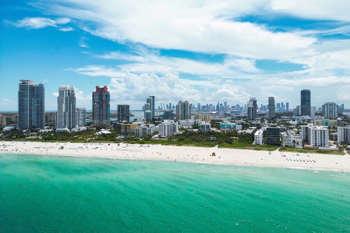 Miami Private Tour of Coconut Grove and Coral Gables photo 2