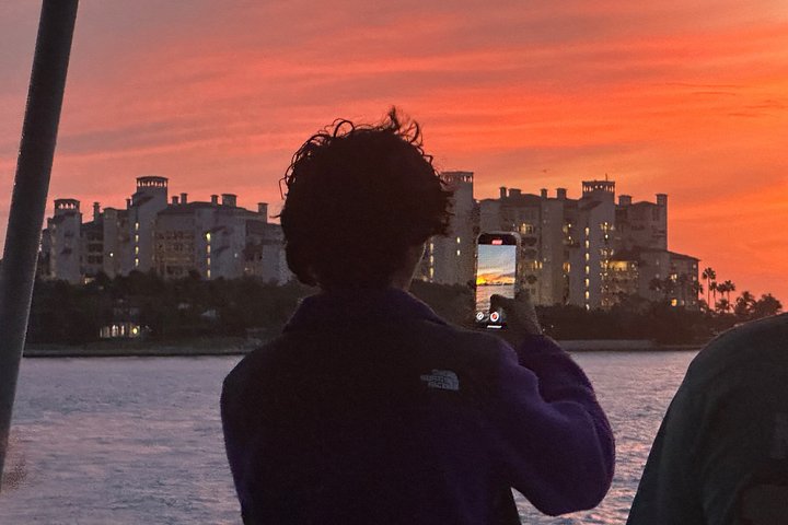 Miami Skyline Boat Cruise and Millionaire's Homes photo 4