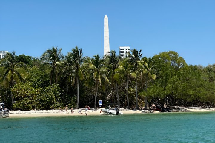 Miami Snorkeling Adventure off a Secluded Island from South Beach photo 2