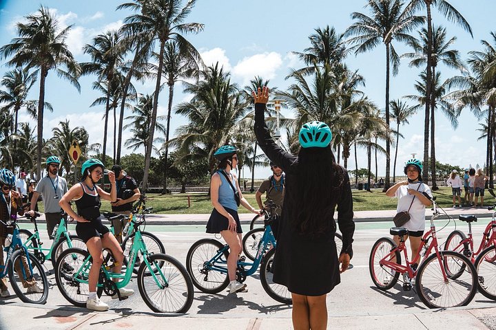 Miami South Beach Bicycle tour photo 2