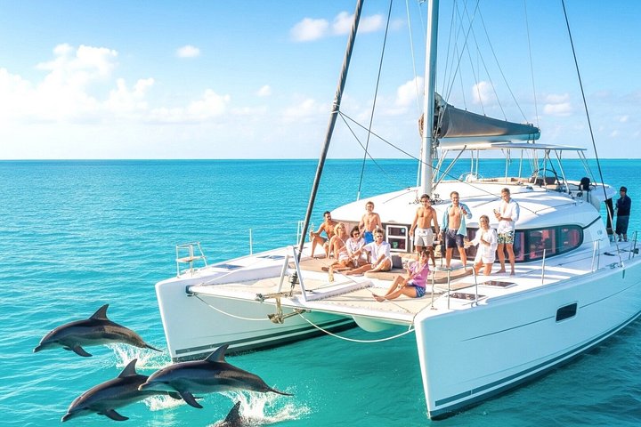 Miami to Key West Day Trip with Boat Activities