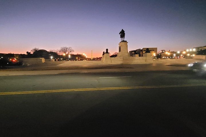 Private and personalized tour of Washington dc photo 2
