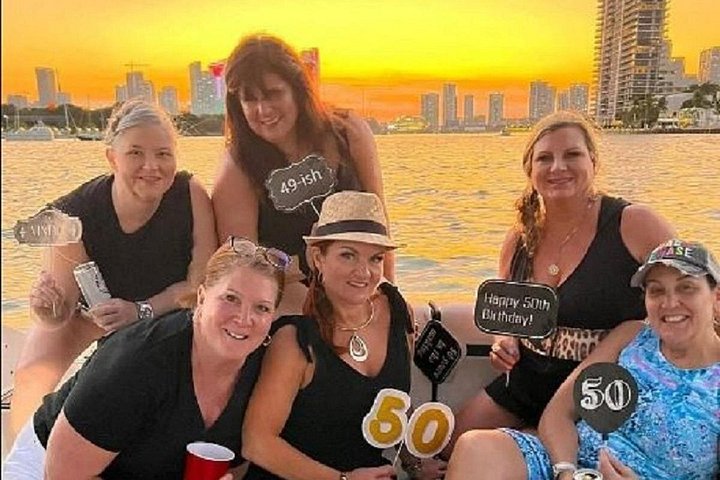 Private Boat Ride in Miami with Experienced Captain and Champagne photo 3