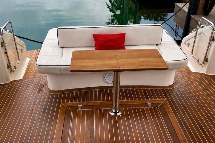 Private Luxury Yacht Cruise Through Miami Waterways photo 2