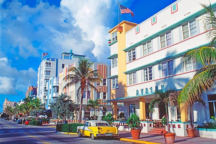 Private Miami City Tour + Biscayne Bay Cruise photo 2
