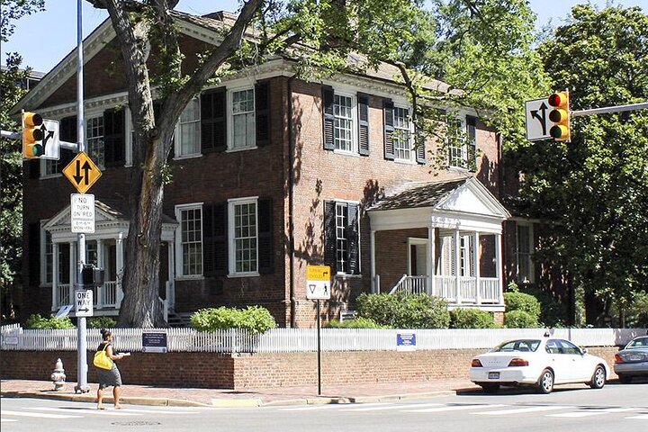Richmond Downtown Walking Tour photo 3