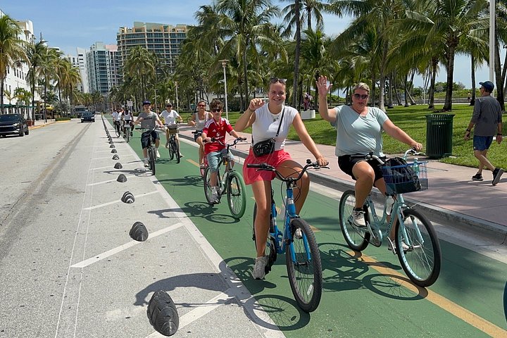 South Beach Bicycle Rental photo 3