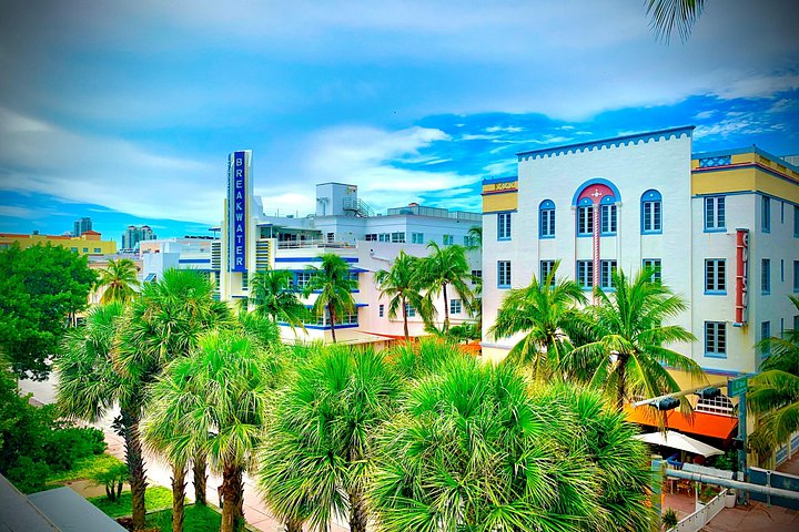 The Official Art Deco Walking Tour by The Miami Design Preservation League photo 4
