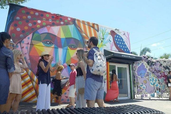 Wynwood Food & Art Tour - exclusive access to the Wynwood Walls