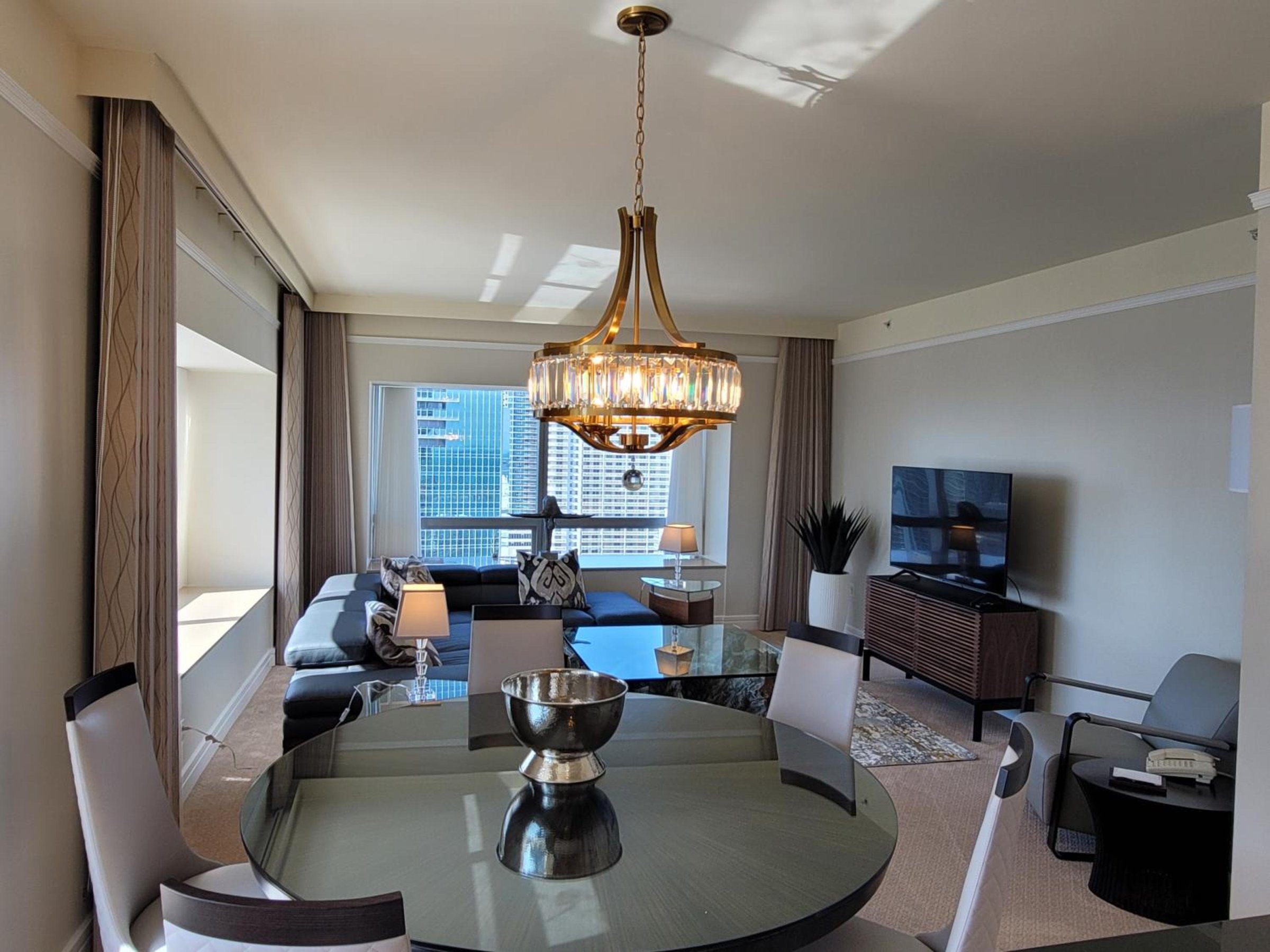 2 Bedroom OR King Studio Suites Four Seasons Hotel Miami Free Wi-Fi & Free Parking photo 3