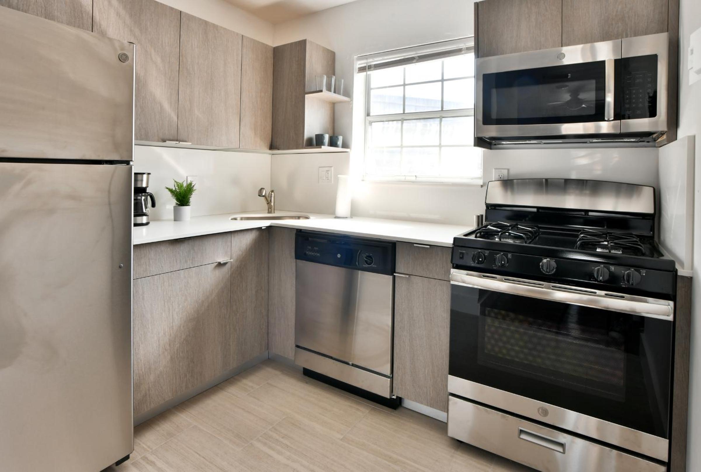 Broadwaysuites Downtown By RocketStay photo 3