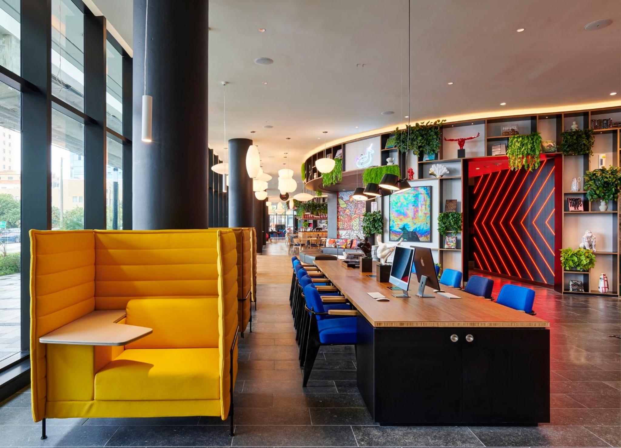 citizenM Miami Worldcenter photo 2