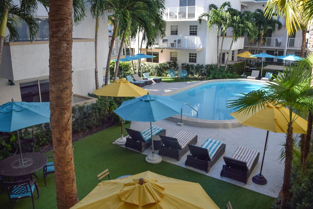 Coral Reef at Key Biscayne photo 3
