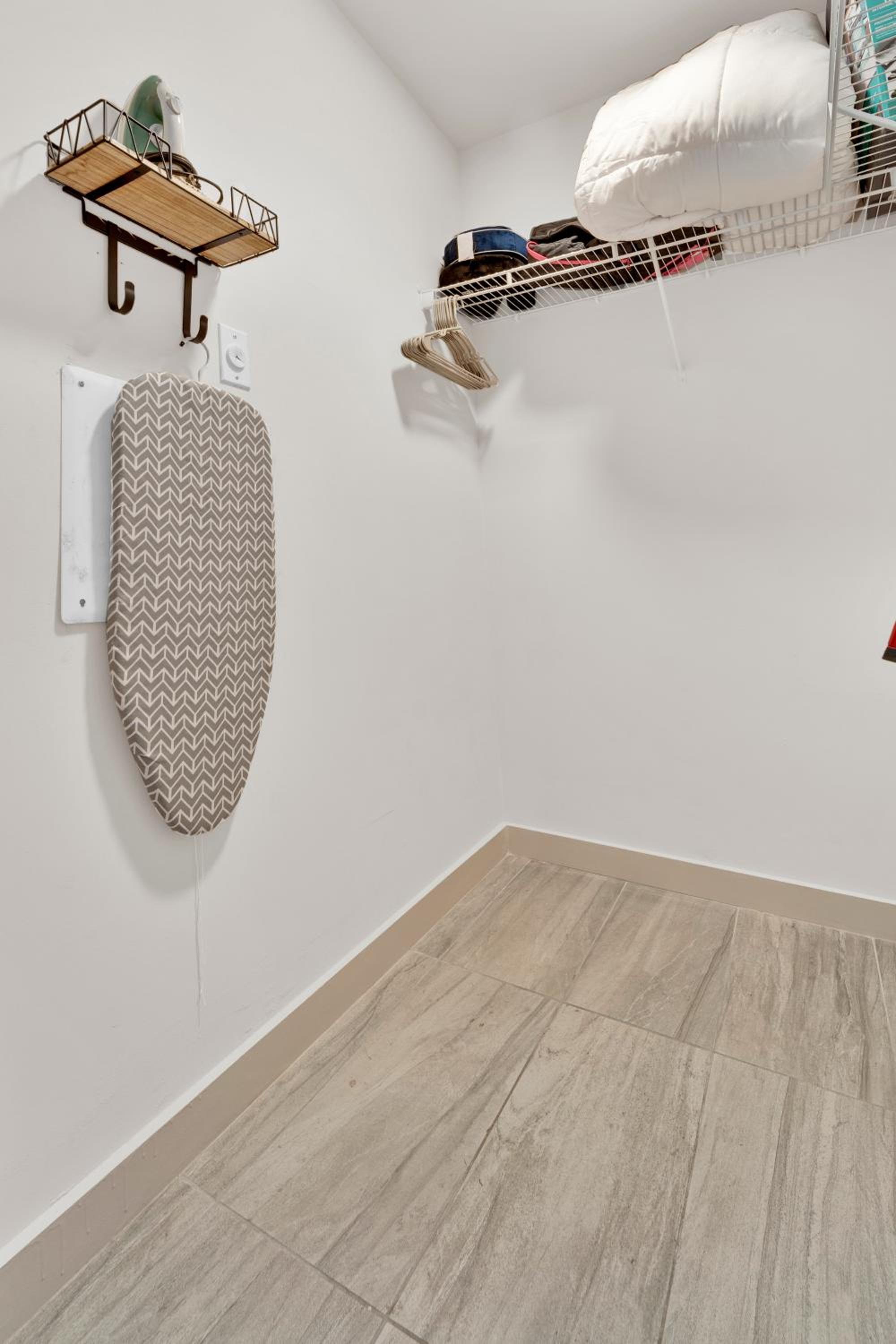Devereaux Miami Luxury One-Bedroom and Studios photo 4