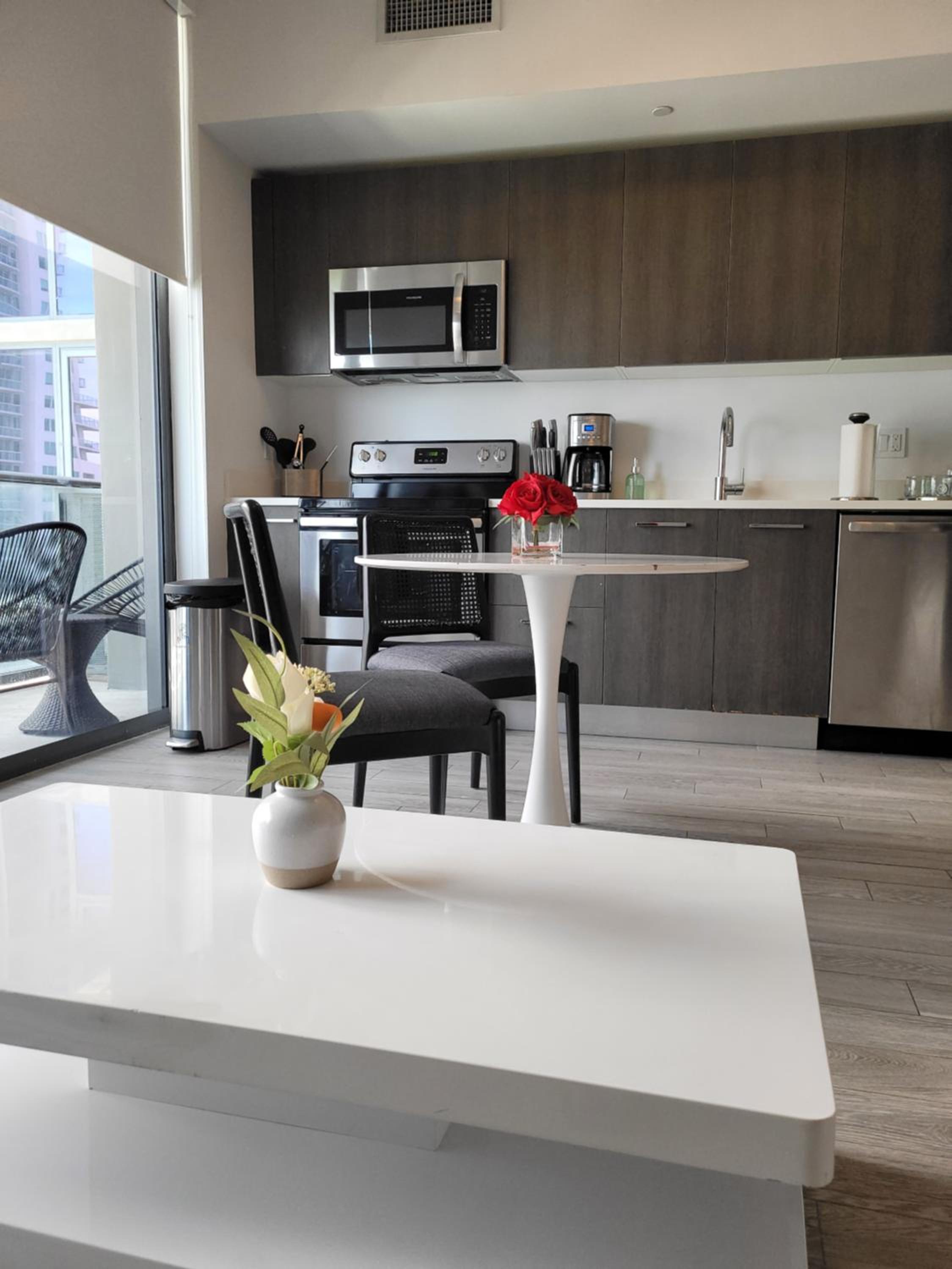Lovely Condo Unit photo 5
