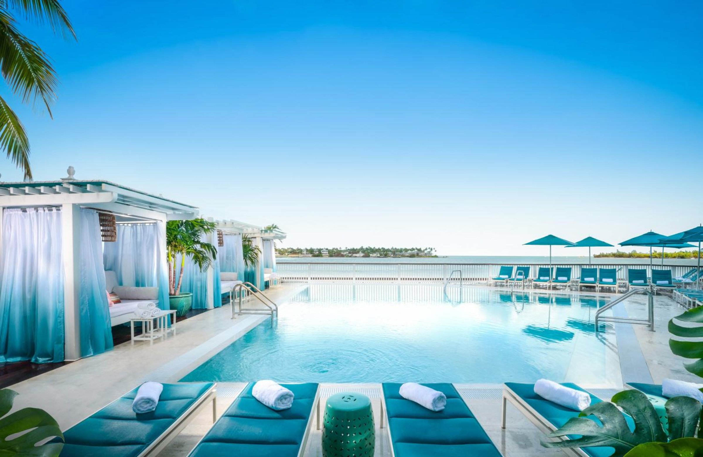 Ocean Key Resort & Spa, a Noble House Resort photo 2
