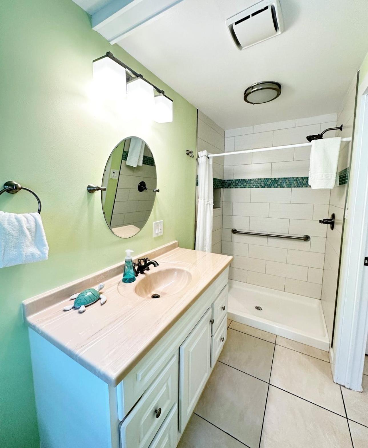 Westwinds Inn photo 4
